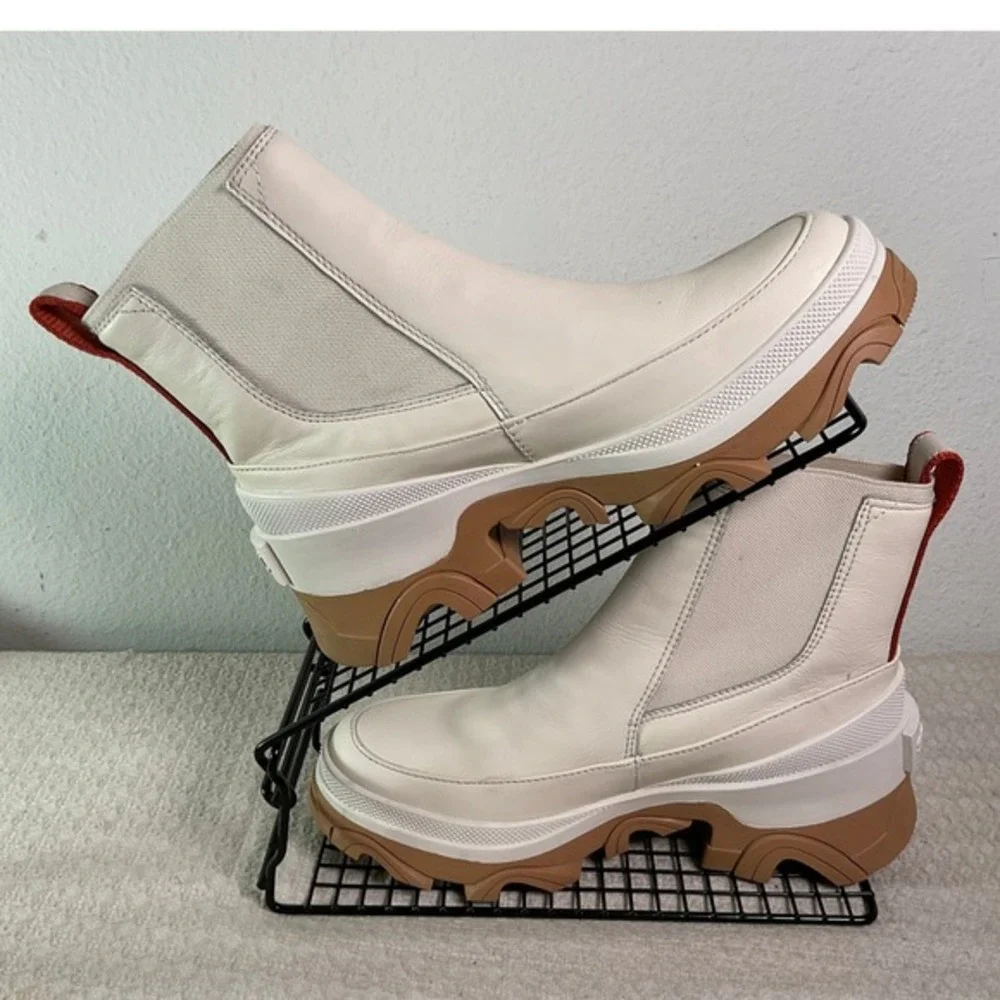 Sorel these are